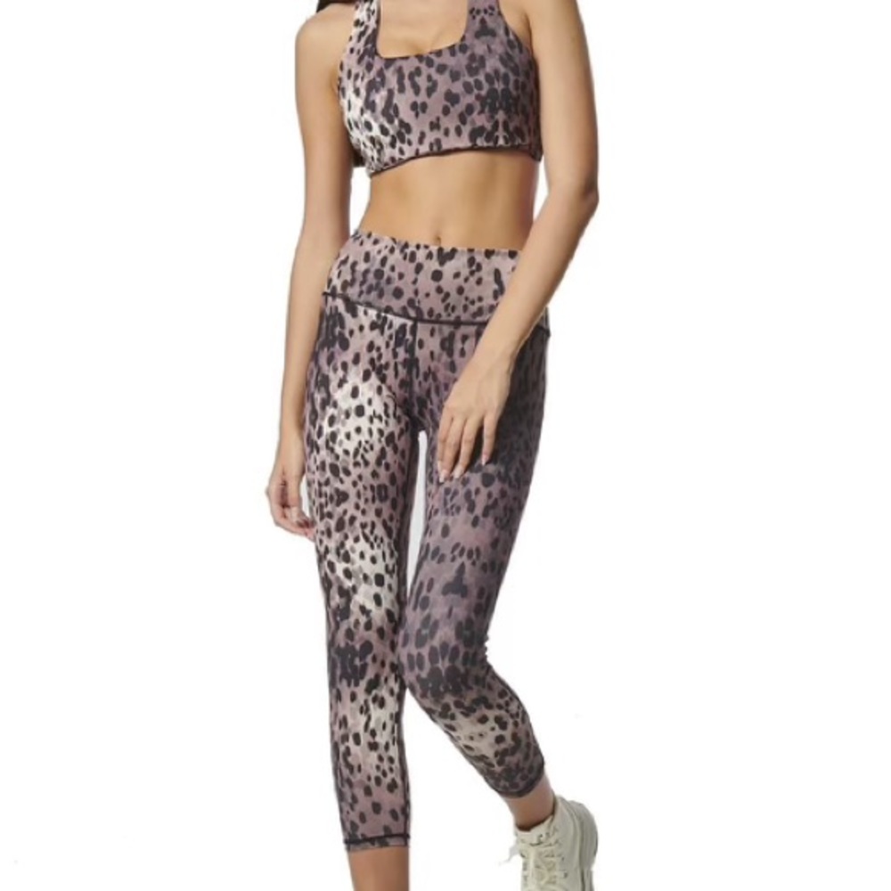 NWT Fabletics Powerhold High Waisted 7/8 Leggings, Size Small